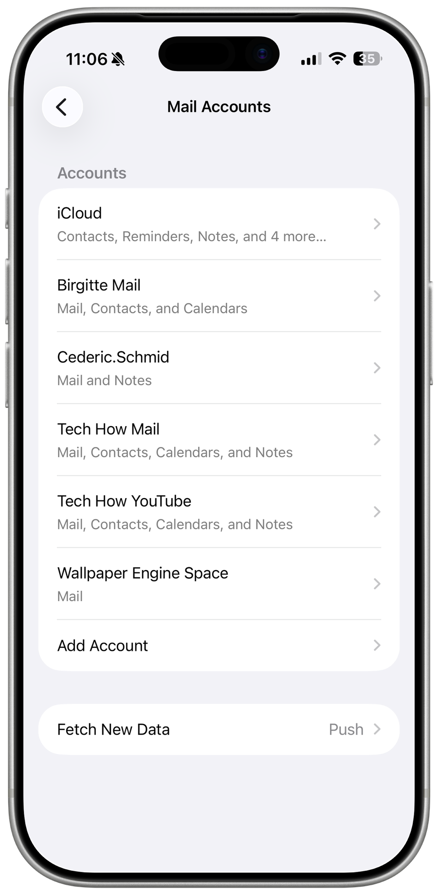 Mail Accounts Overview on iOS