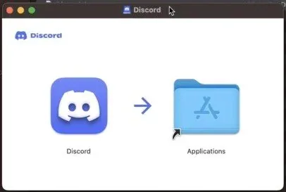Drag and drop the Discord icon into the applications folder.